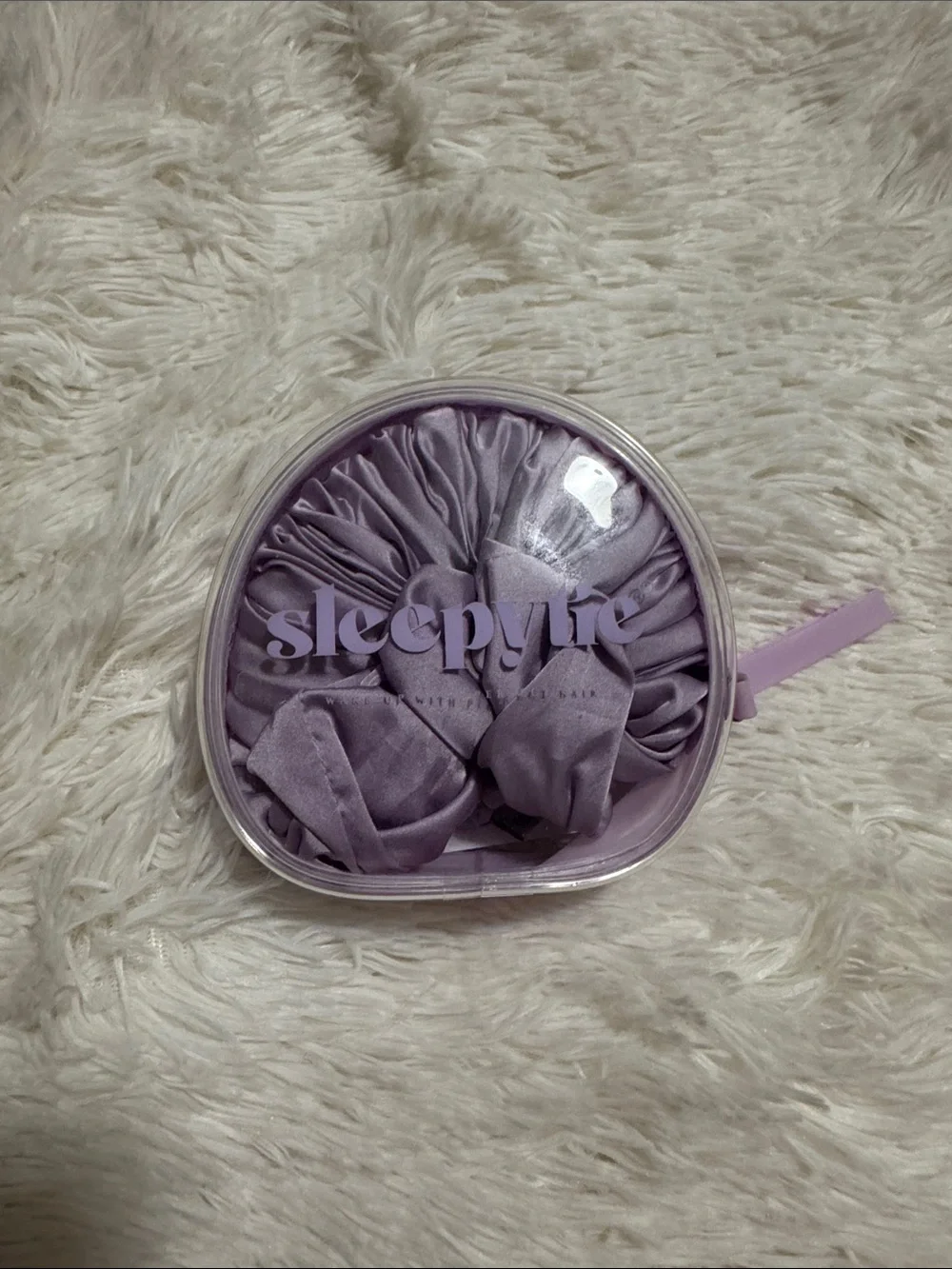 The Sleepy Tie Hair Scrunchie Size Small in Dream Special Edition Lilac Lavender - Picture 5 of 6
